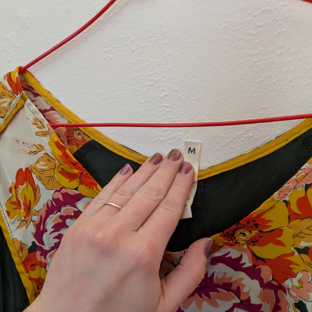 Anthropologie Floral Print Women's Top - Picture 3 of 5
